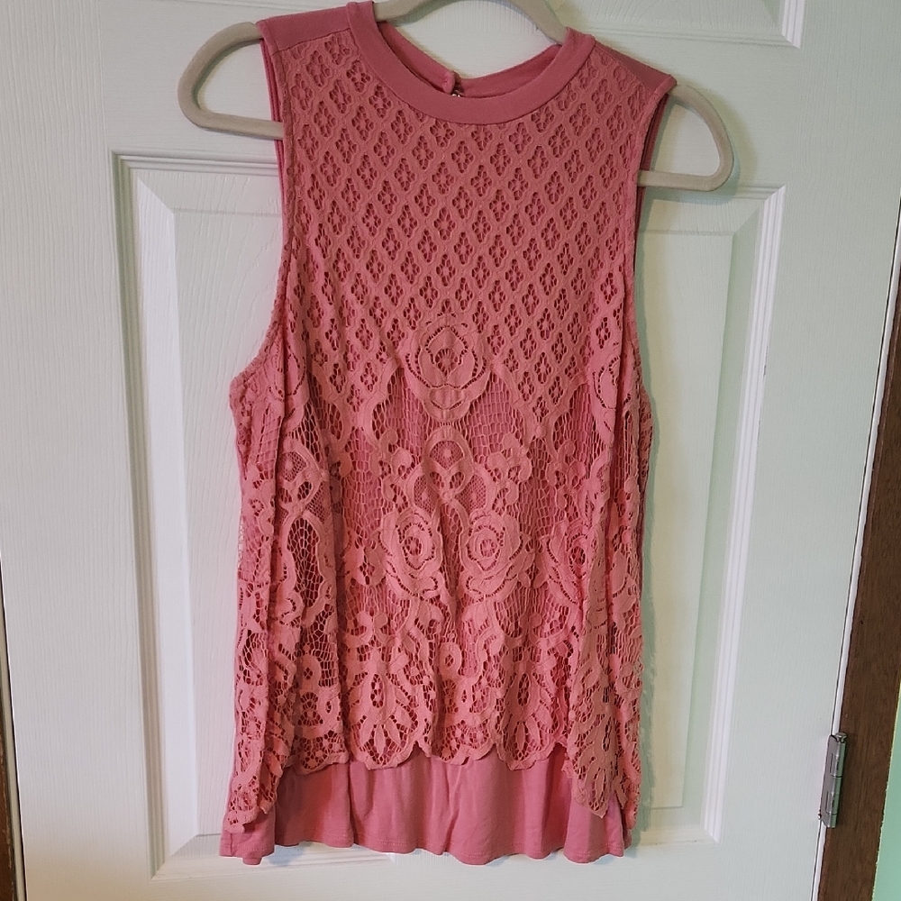 Torrid Pink Lace Sleeveless Blouse- Very Comfortable - Picture 1 of 8